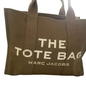 Marc Jacob’s tote bag
